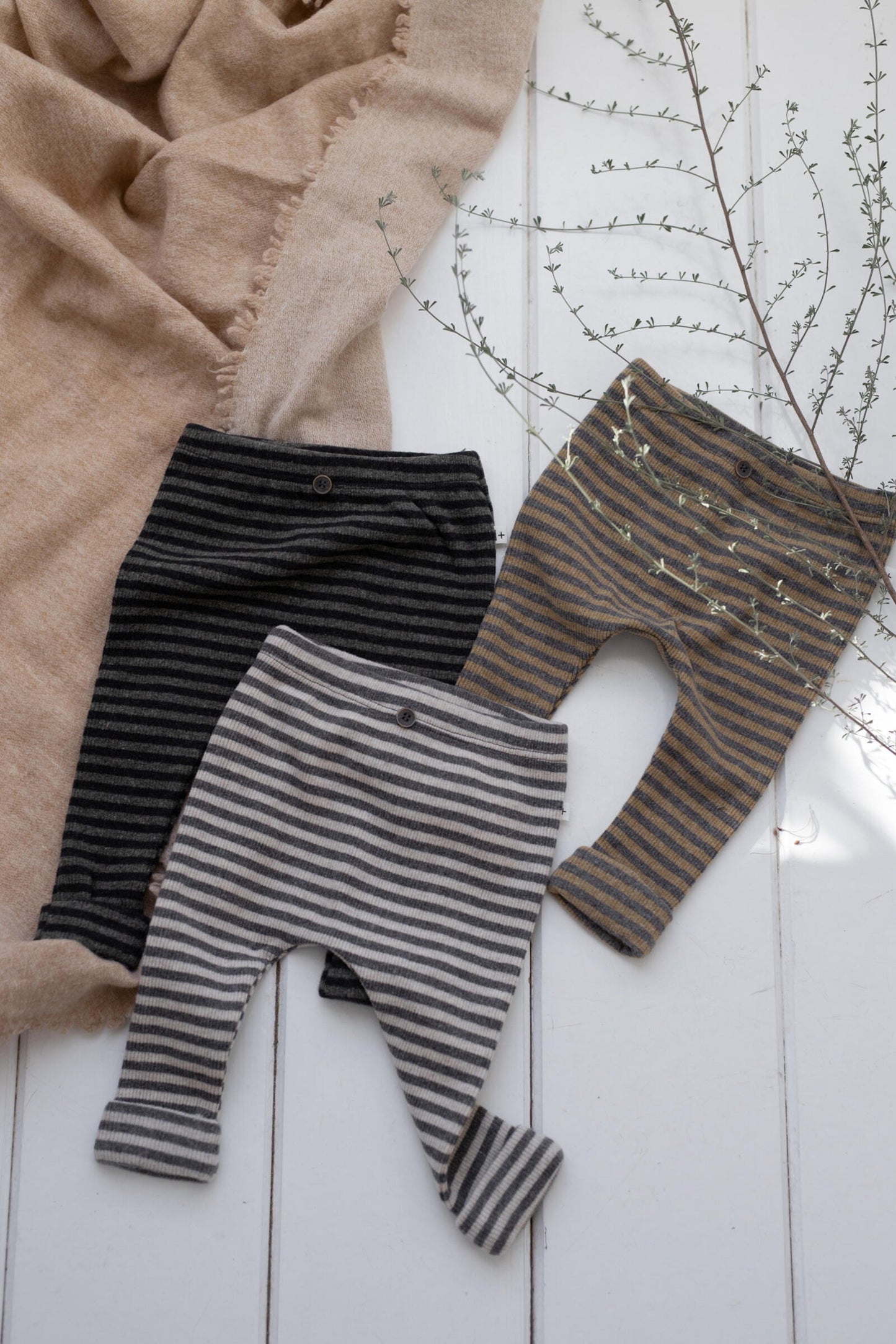 Eusebi Stripe Leggings in Anthracite